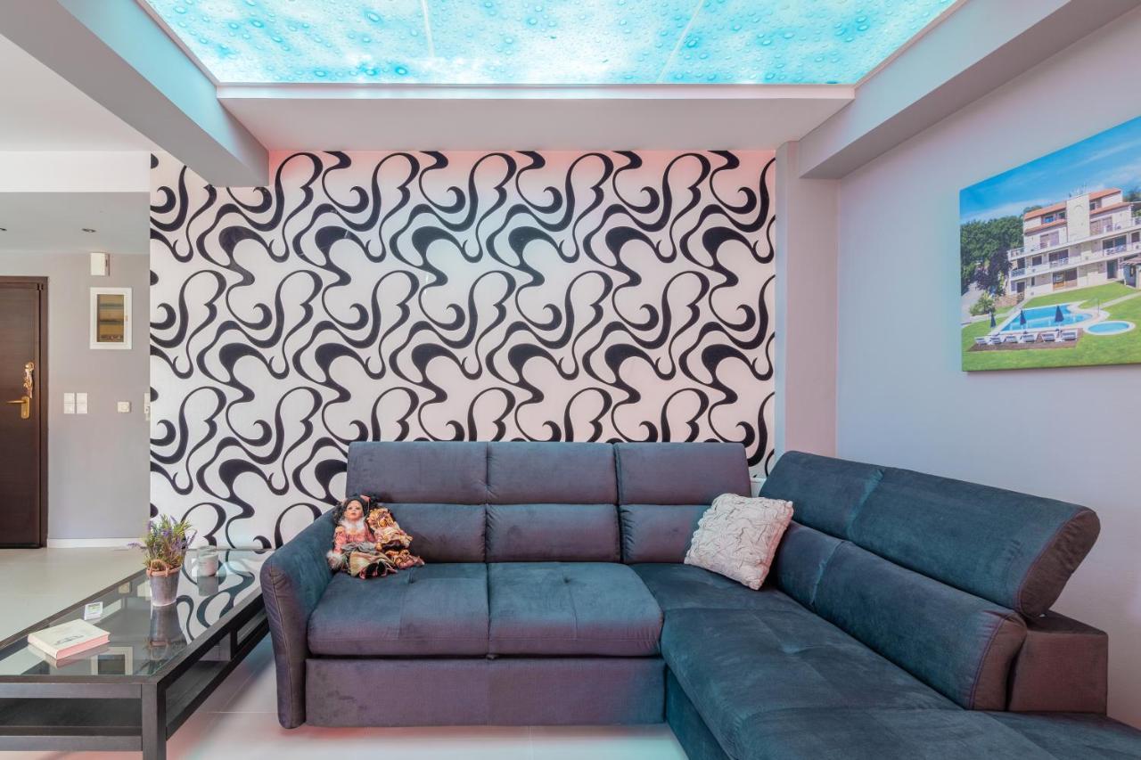 Luxury With Fireplace Near Center Апартаменты